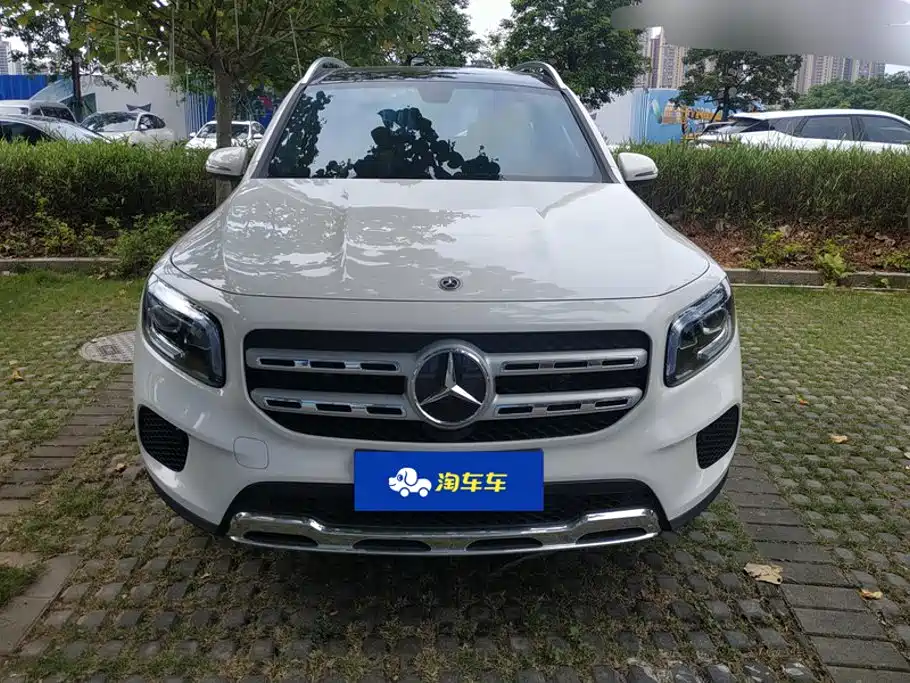 Mercedes-Benz GLB 2021