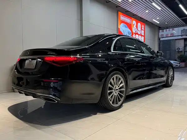 Mercedes-Benz S-Class 2021