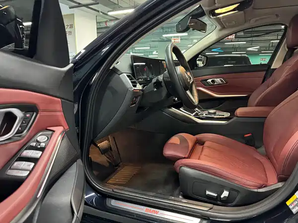 BMW i3 2024