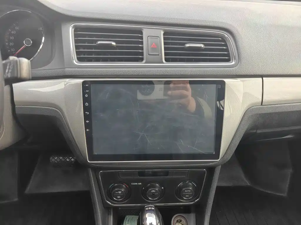 Volkswagen Gran Lavida 2019