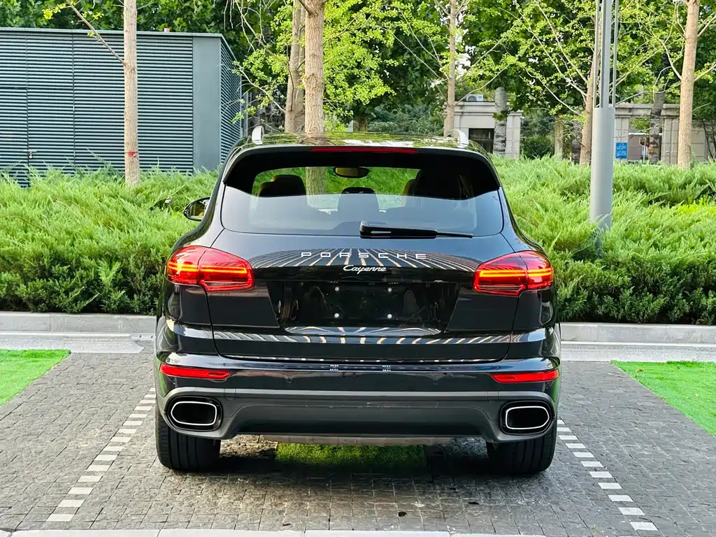 Porsche Cayenne 2017 — фото 5