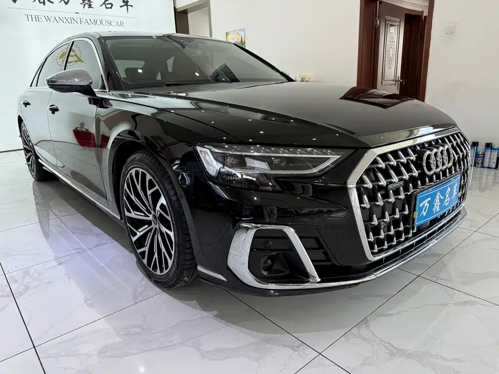 Audi A8 2023