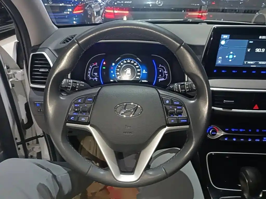 Hyundai Tucson 2019 — фото 11