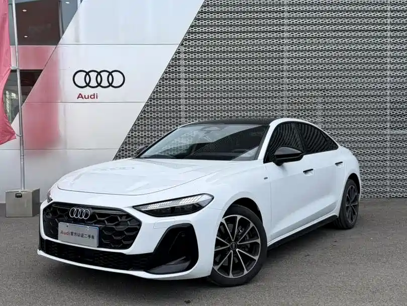 Audi A5L 2025 — фото 1