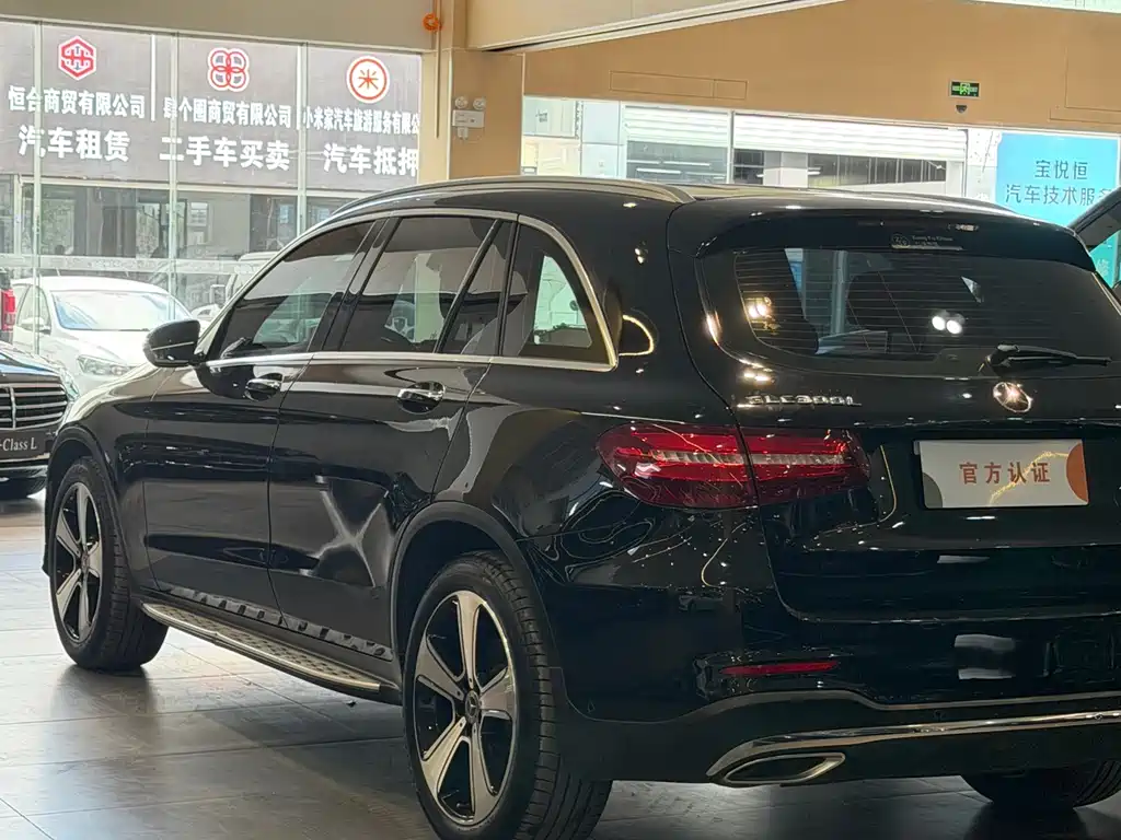 Mercedes-Benz GLC 2019 — фото 12