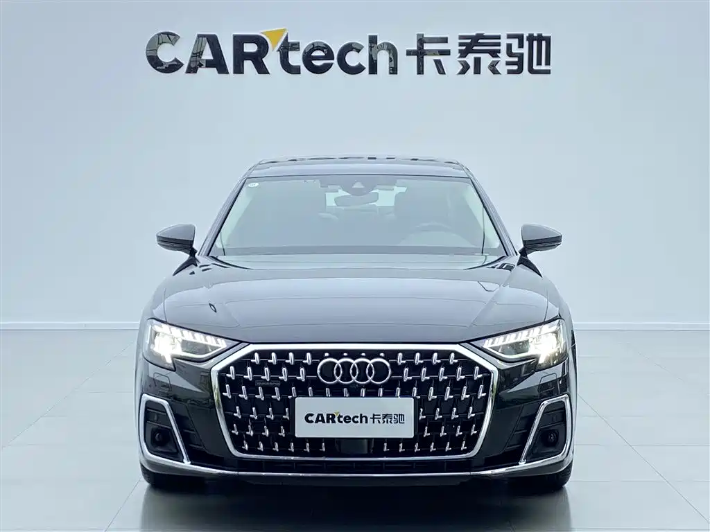 Audi A8 2023