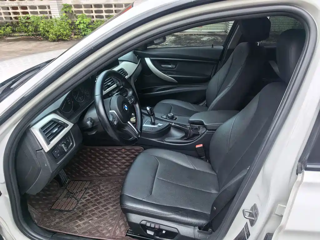 BMW 3 Series 2015