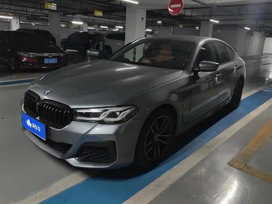 BMW 5 Series 2022