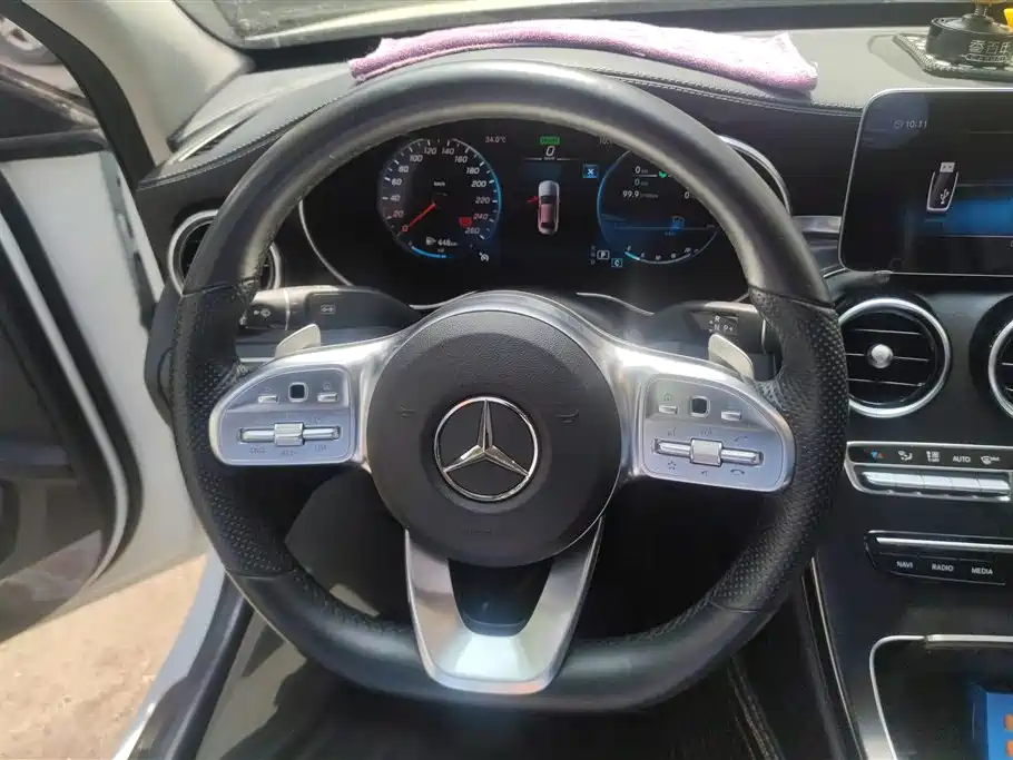 Mercedes-Benz C-Class 2020 — фото 15