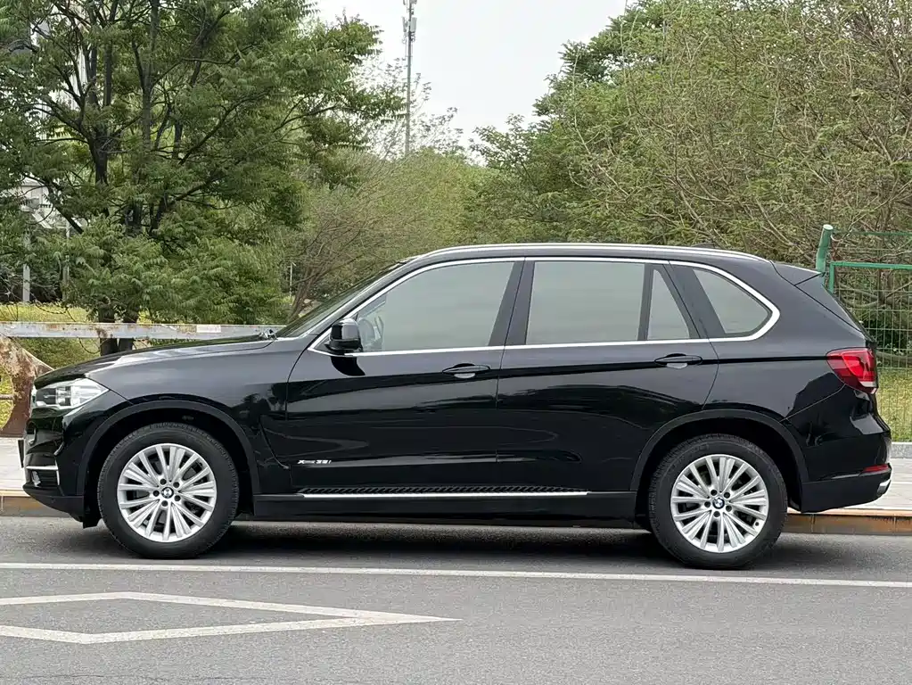 BMW X5 2016 — фото 16