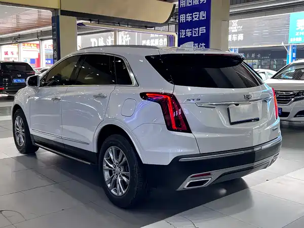 Cadillac XT5 2021