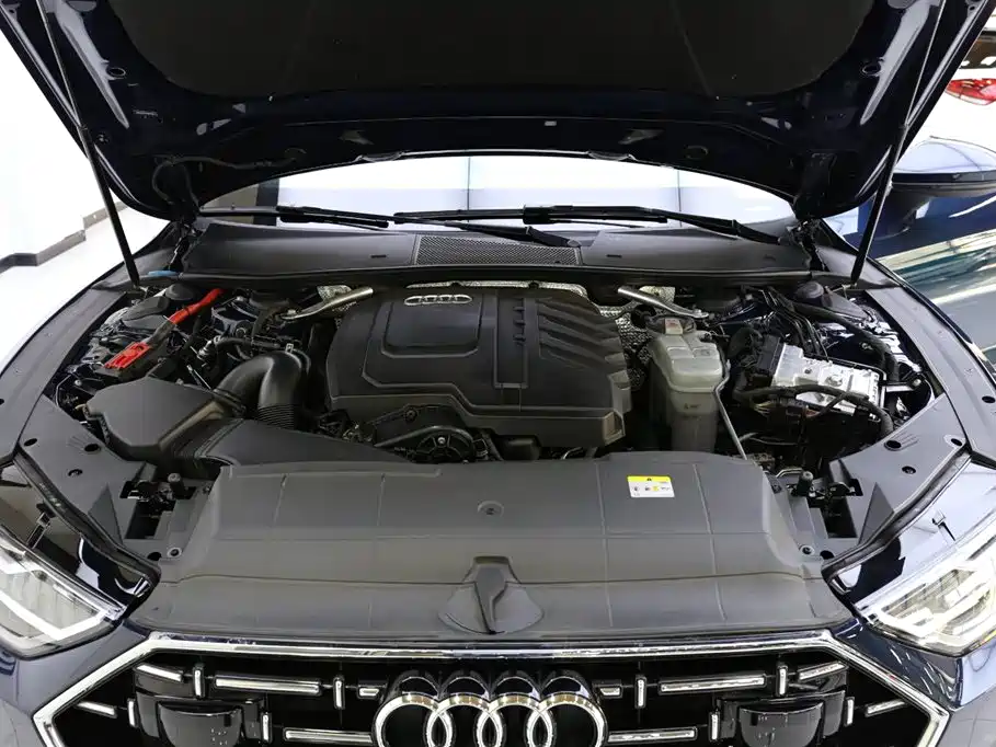Audi A7L 2023 — фото 22