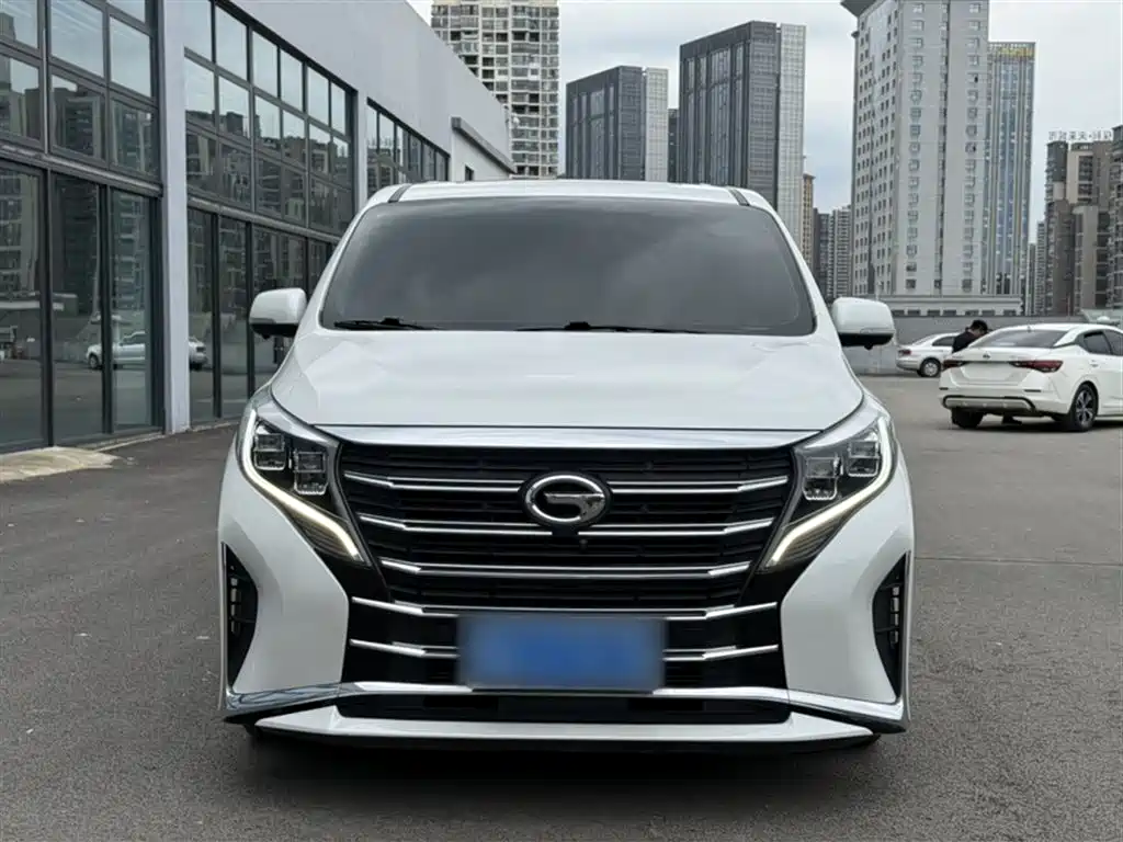GAC Motor Trumpchi M8 2022 — фото 8