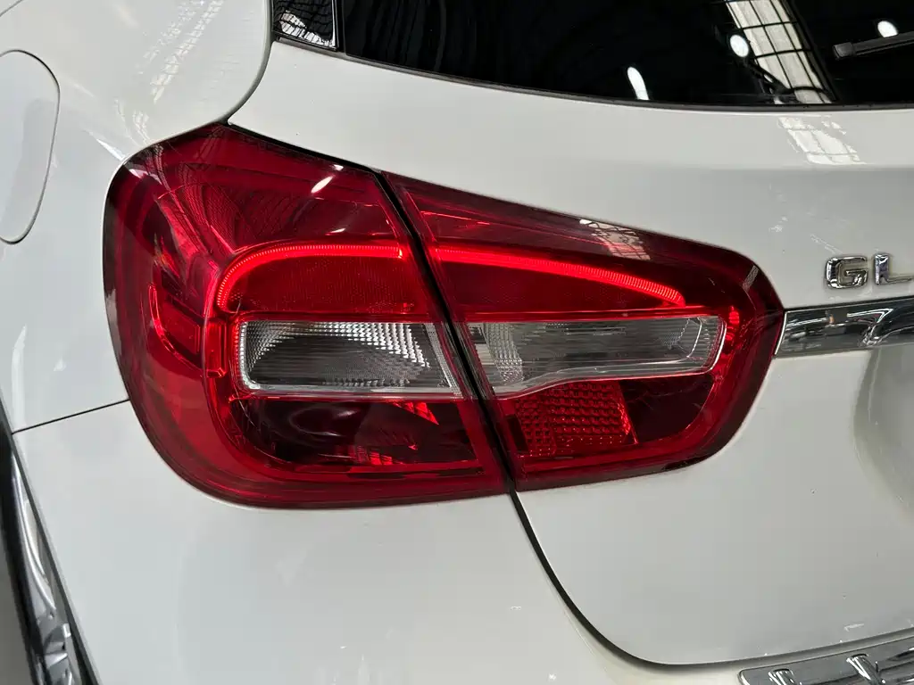 Mercedes-Benz GLA 2017 — фото 10