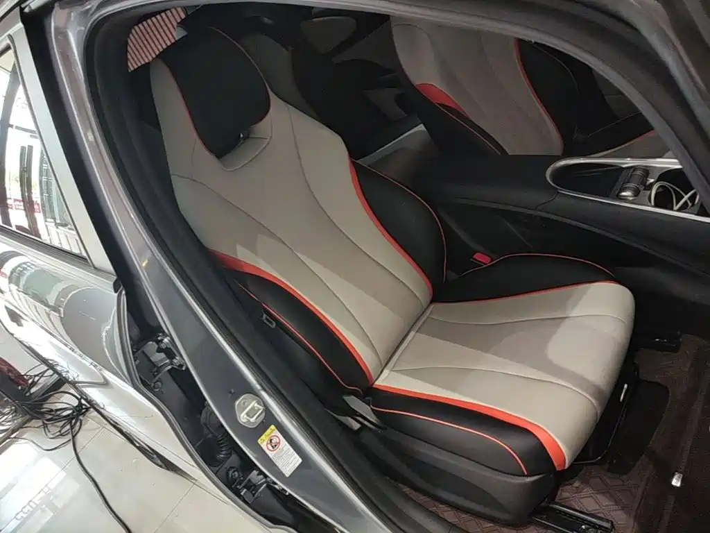 BYD Dolphin 2022 — фото 25