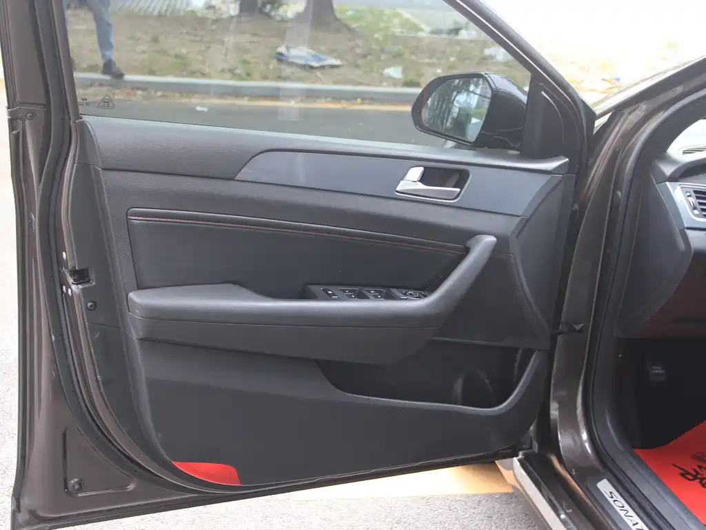 Hyundai Sonata 2015 — фото 13