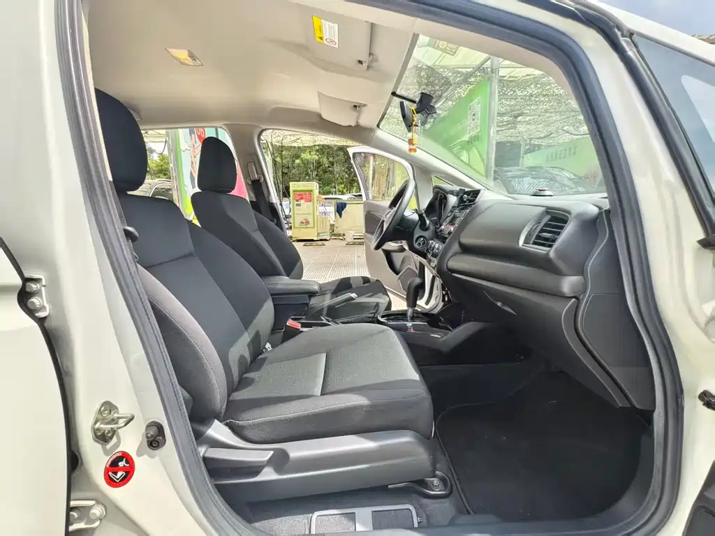 Honda Fit 2019 — фото 11