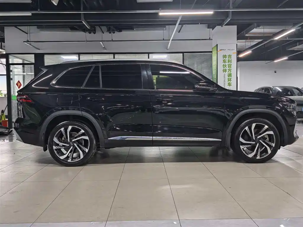 Geely Xingyue L 2023 — фото 3