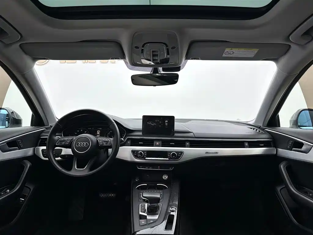 Audi A4L 2019 — фото 8