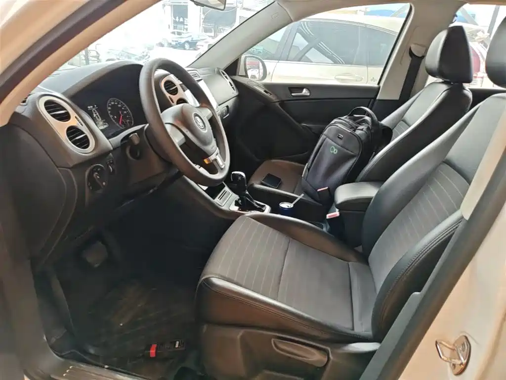 Volkswagen Tiguan 2015 — фото 15
