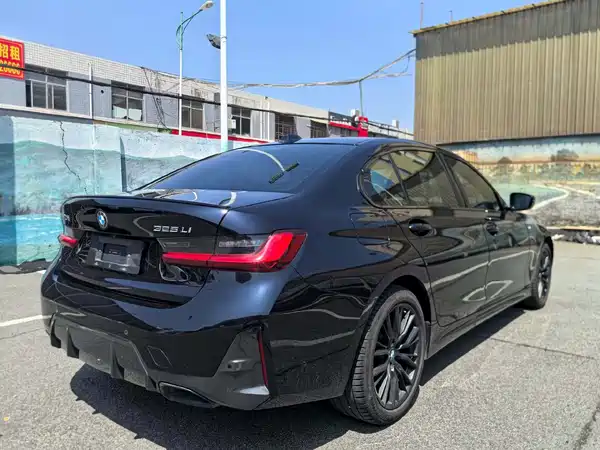 BMW 3 Series 2023