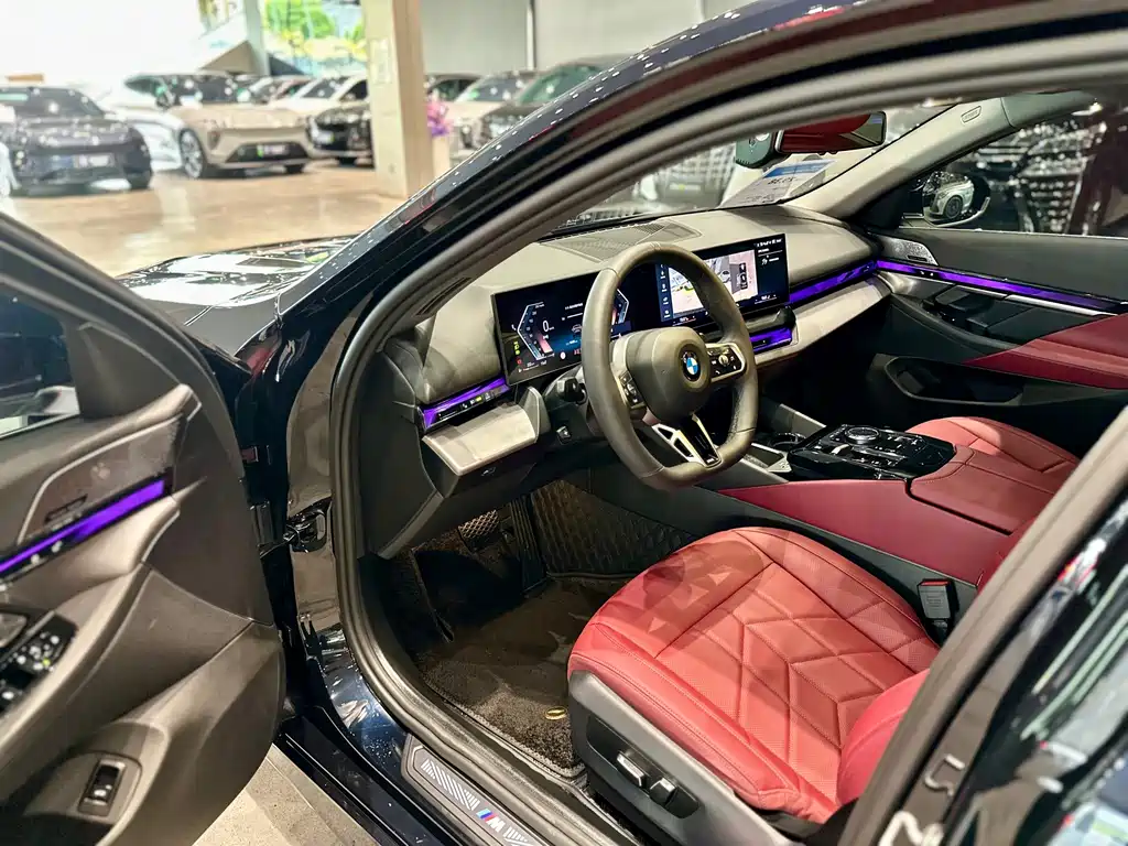 BMW 5 Series 2025