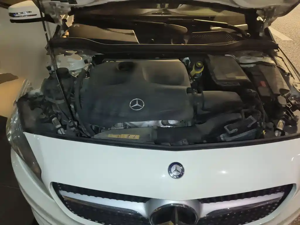 Mercedes-Benz A-Class 2015 — фото 11