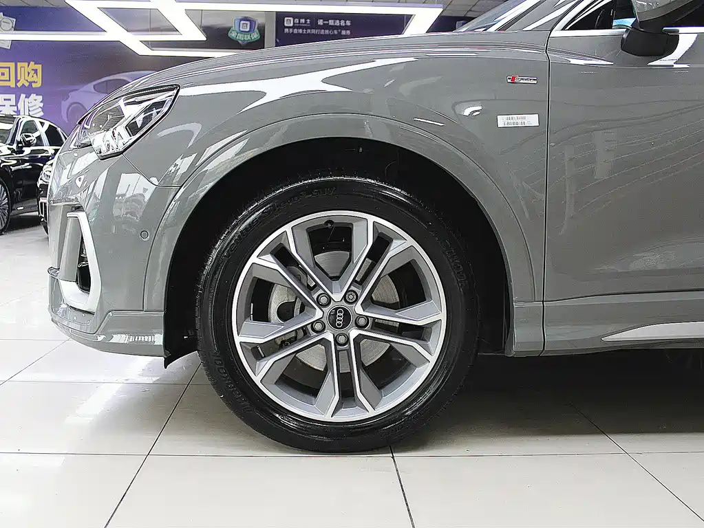 Audi Q3 2025 — фото 15