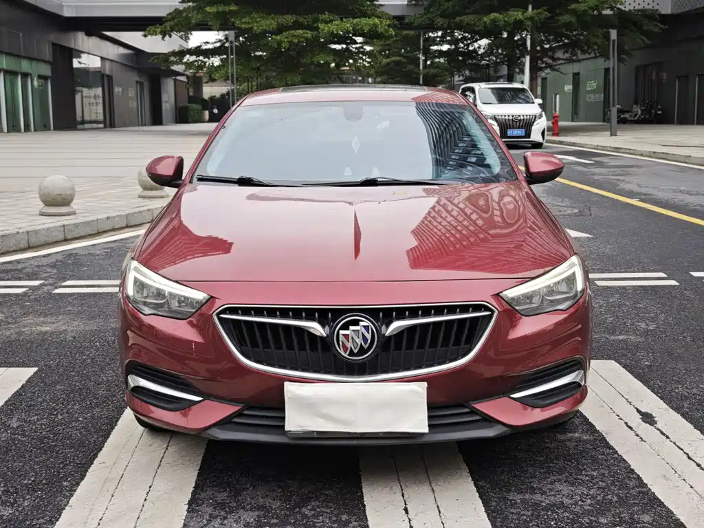 Buick Regal 2019 — фото 2