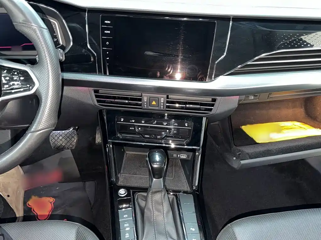 Volkswagen Passat 2023