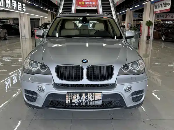BMW X5 2011