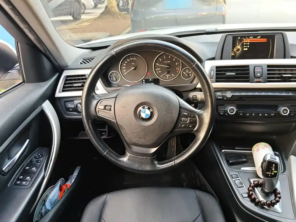 BMW 3 Series 2015