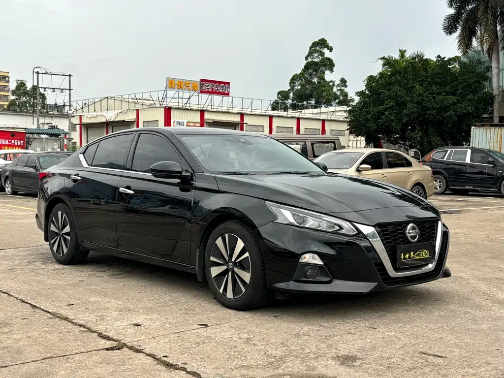Nissan Teana 2020 — фото 3