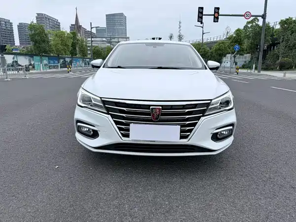Roewe i5 2020