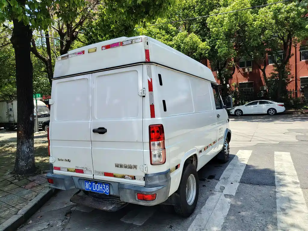 IVECO Daily 2016 — фото 10