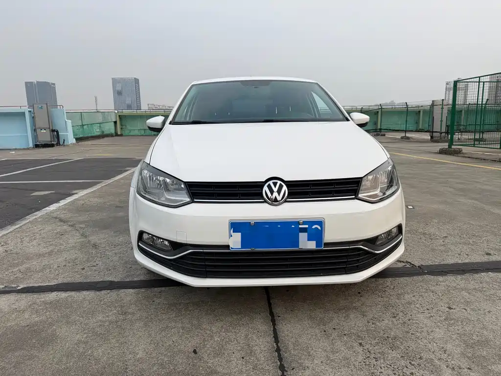 Volkswagen Polo 2016