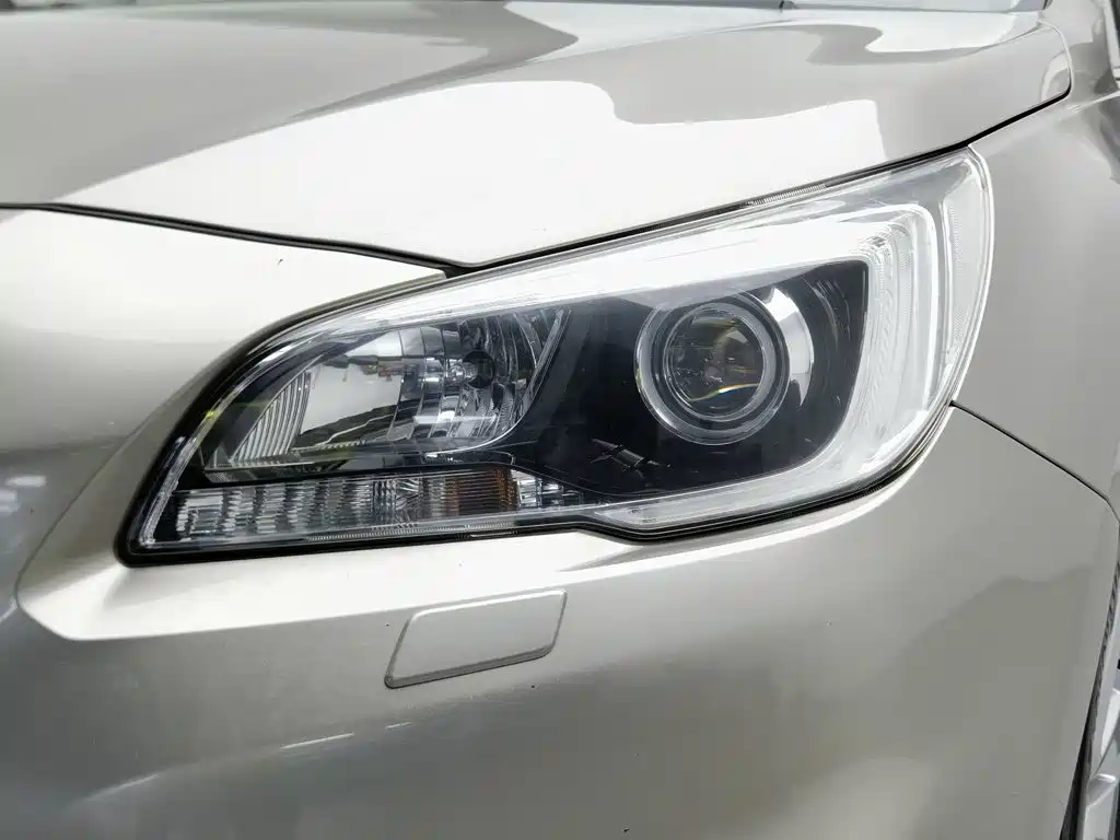 Subaru Outback 2015 — фото 7