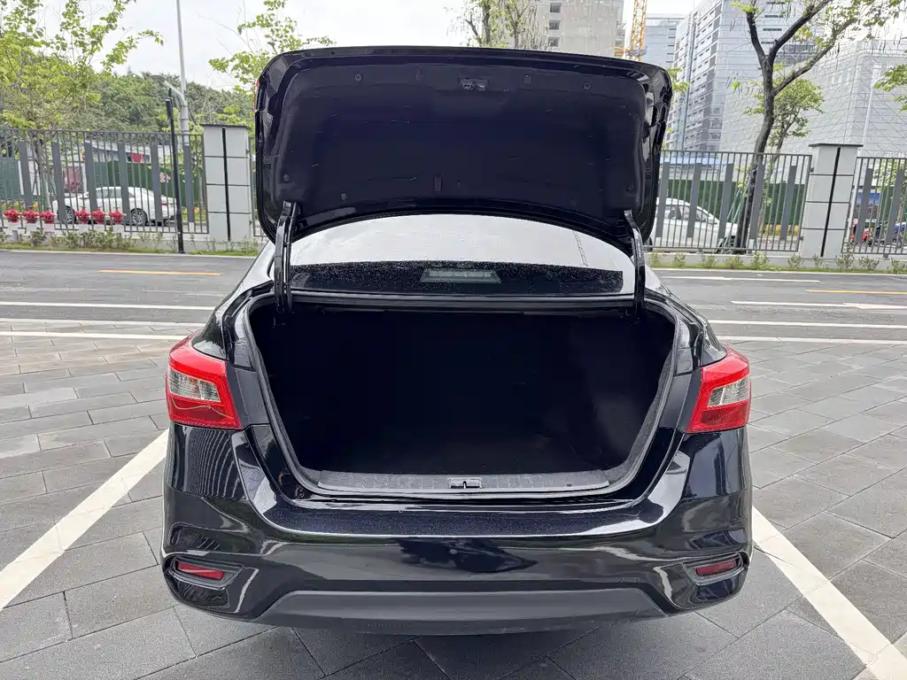 Nissan Sylphy 2023 — фото 28