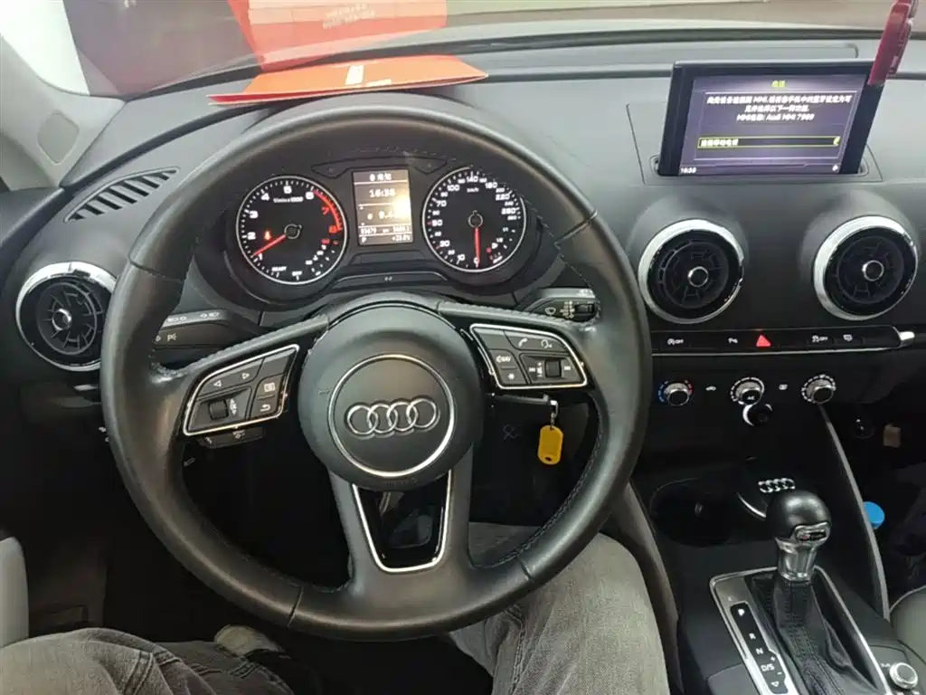 Audi A3 2020 — фото 10