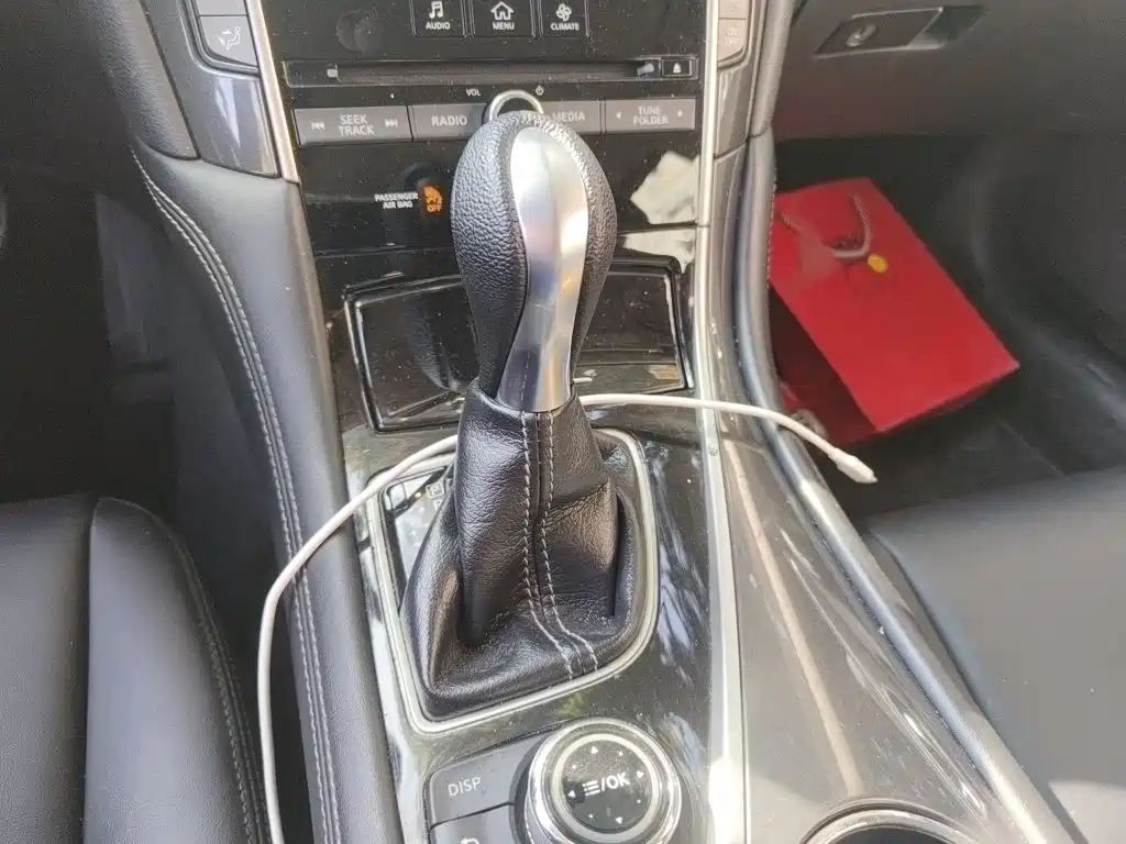 Infiniti Q50L 2016