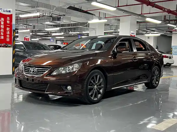 Toyota Reiz 2012