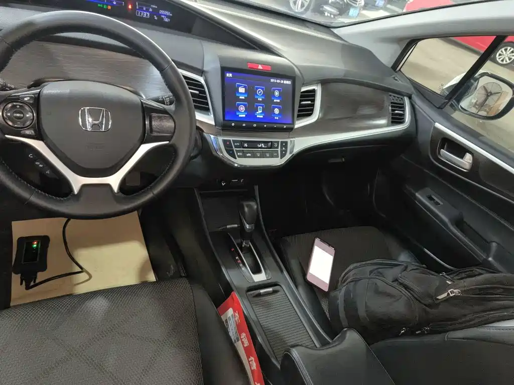 Honda Jade 2017 — фото 13