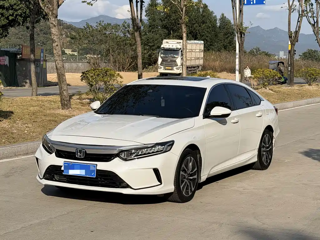 Honda Inspire 2023 — фото 1
