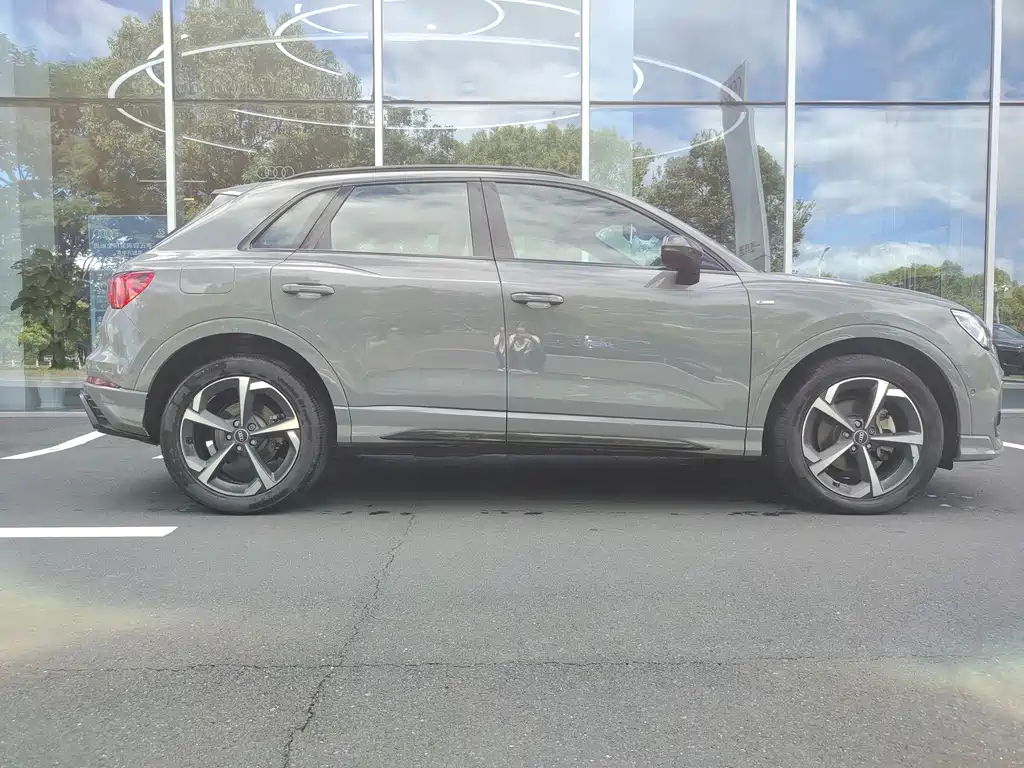 Audi Q3 2023