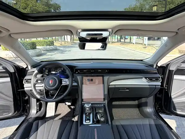 Hongqi H5 2025