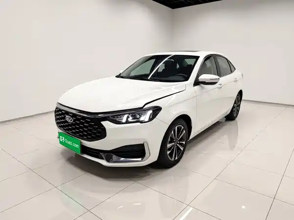 Ford Escort 2021