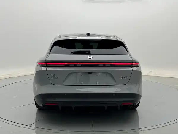 NIO ET5T 2023