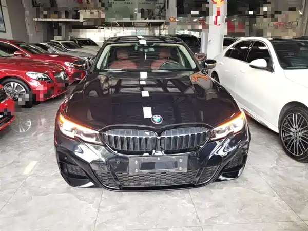 BMW 3 Series 2022