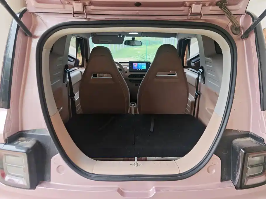 Geely Galaxy Panda 2023