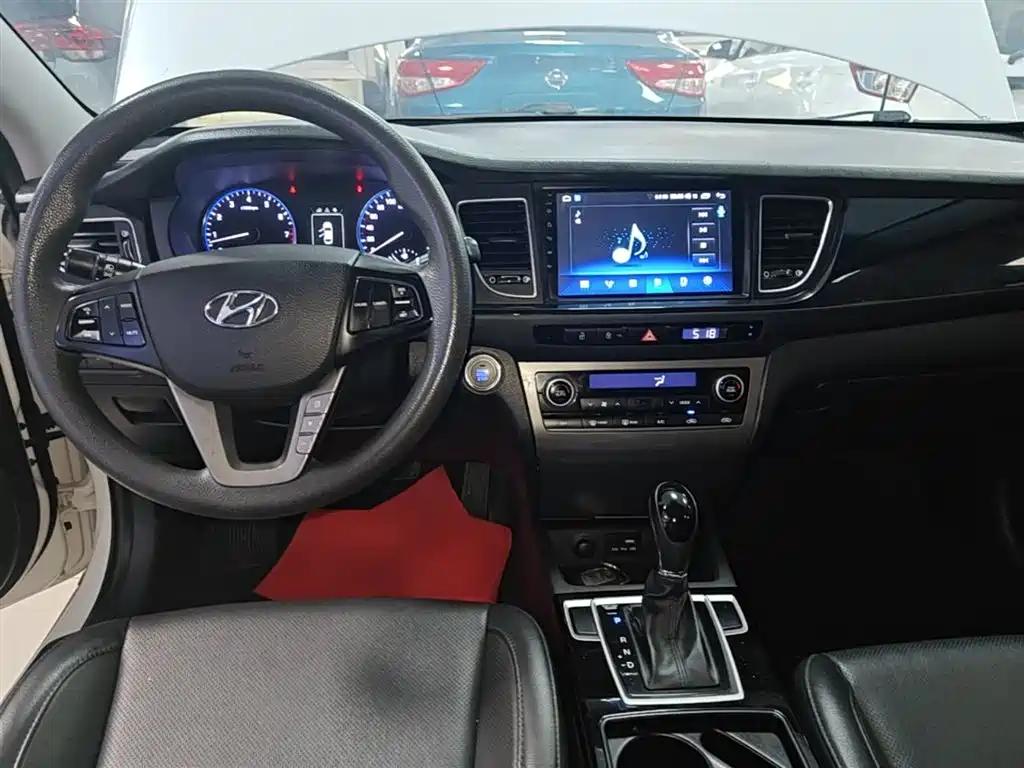 Hyundai Mistra 2016 — фото 10